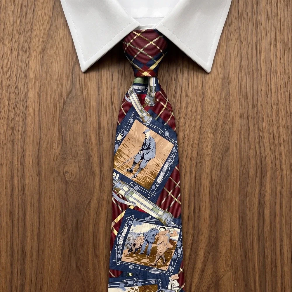 Vintage NEW Museum Artifacts Mens Silk Tie Golf Scenes Plaid Burgundy Navy Blue
